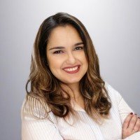 Luciana Lopes